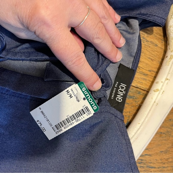 📍💙Icône by Simons Denim-Look Peplum Blouse – Size M – NWT - Picture 2 of 9